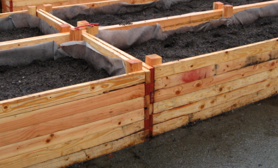 Bouwtekening houten plantenbak maken